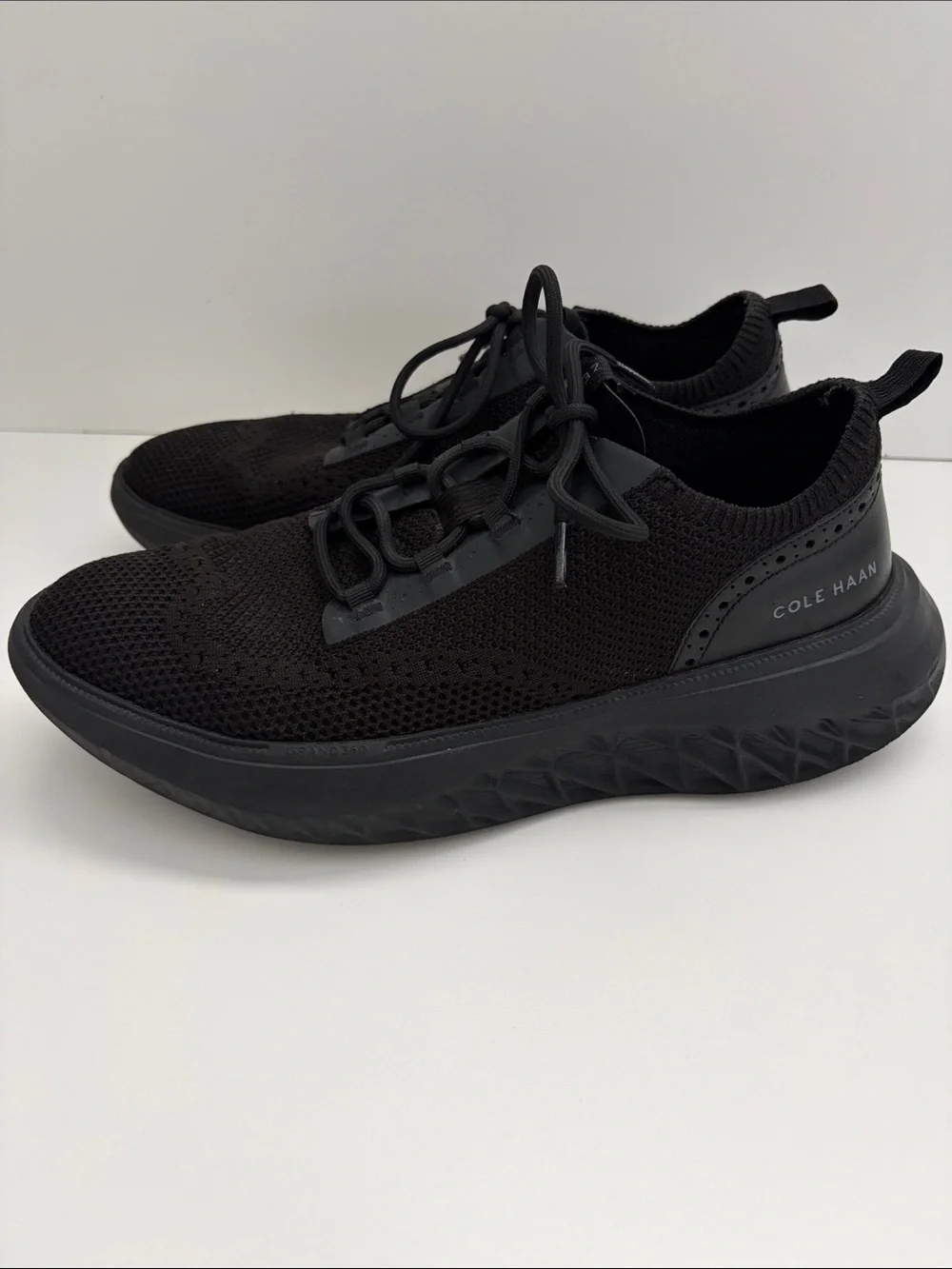 Cole Haan Black Zerogrand Work From Anywhere Knit Oxford Sneakers SIZE 9.5
